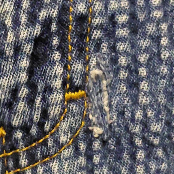 Made in Canada. 90's Ziggy! Sports Wear pocketless, high-waist skinny jeans - Picture 12 of 15